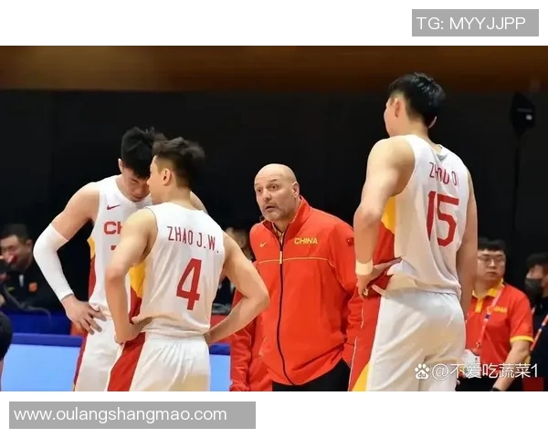 成都篮球队反击战术分析与比赛得失总结