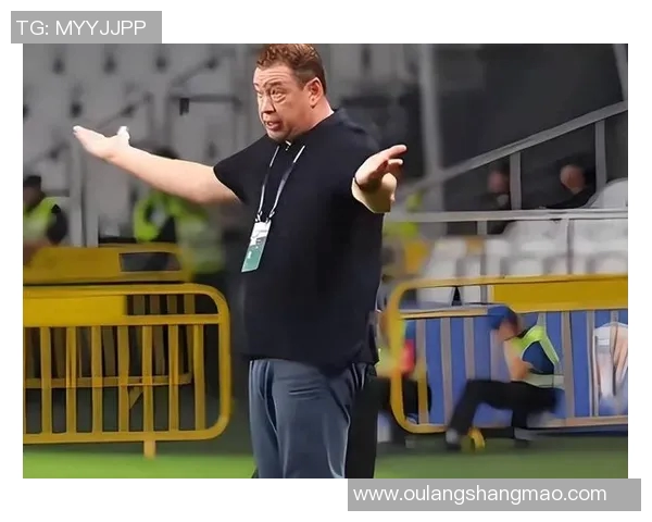 足球明星小罗因场外冲突引发争议引发球迷热议与媒体关注 足球明星小罗因场外冲突引发争议引发球迷热议与媒体关注