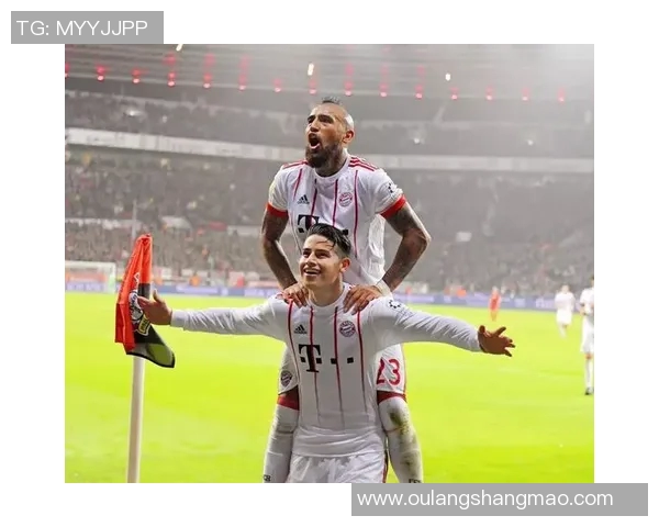 重生归来他成为足球场上的传奇巨星逆袭人生的荣耀之路